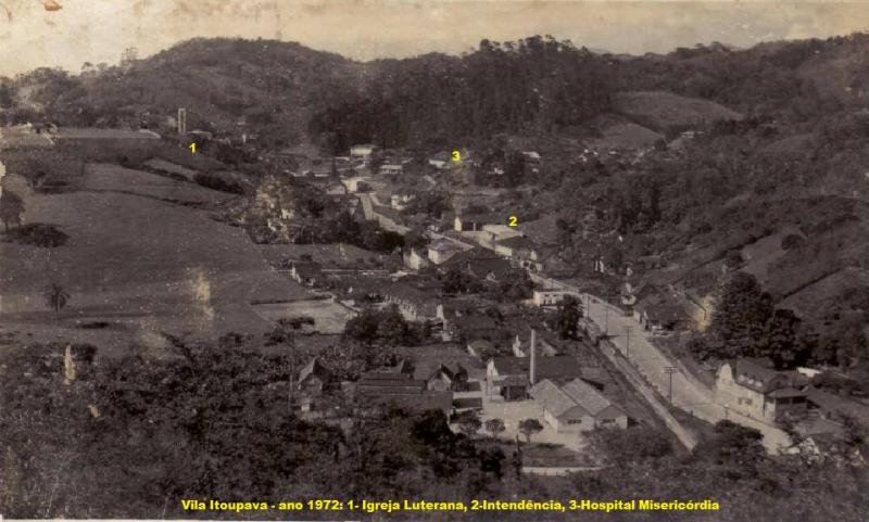 Vila Itoupava - ano 1972: 1- Igreja Luterana, 2-Intendência, 3-Hospital Misericórdia